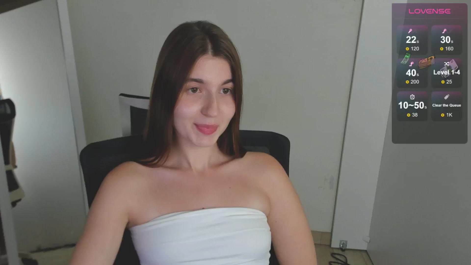 Gallery image thumbnail from Emilia_cherry's myfreecams stream on, 08/16/2024, 10:02 image 18 of 20