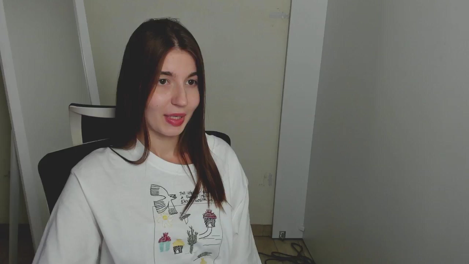 Gallery image thumbnail from Emilia_cherry's myfreecams stream on, 08/17/2024, 09:22 image 20 of 20