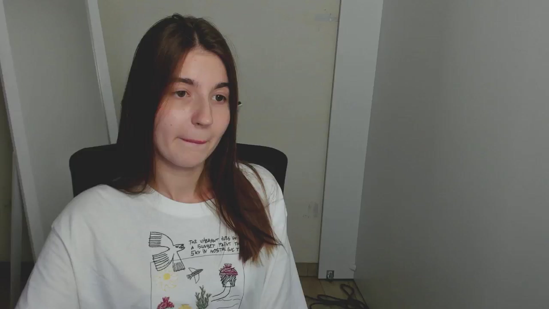 Gallery image thumbnail from Emilia_cherry's myfreecams stream on, 08/17/2024, 09:22 image 16 of 20