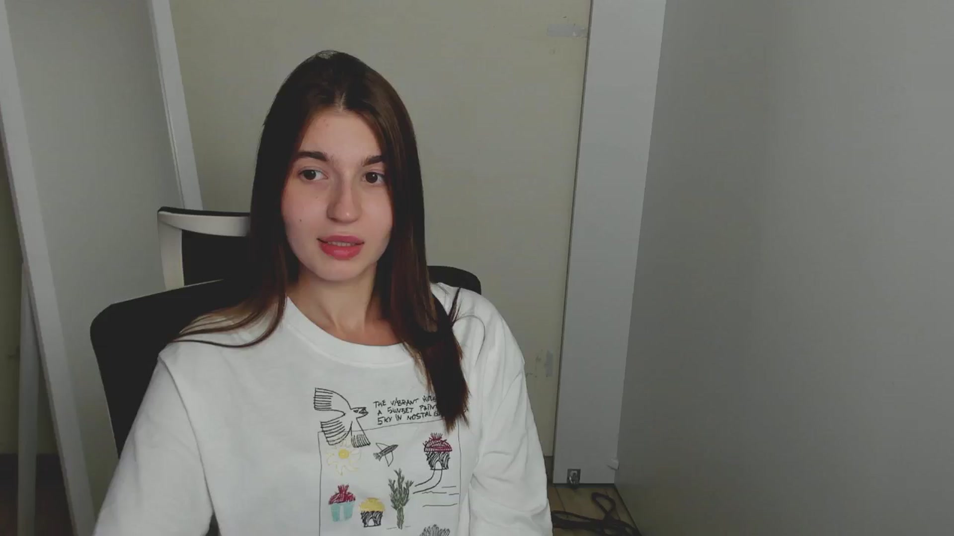 Gallery image thumbnail from Emilia_cherry's myfreecams stream on, 08/17/2024, 09:22 image 18 of 20