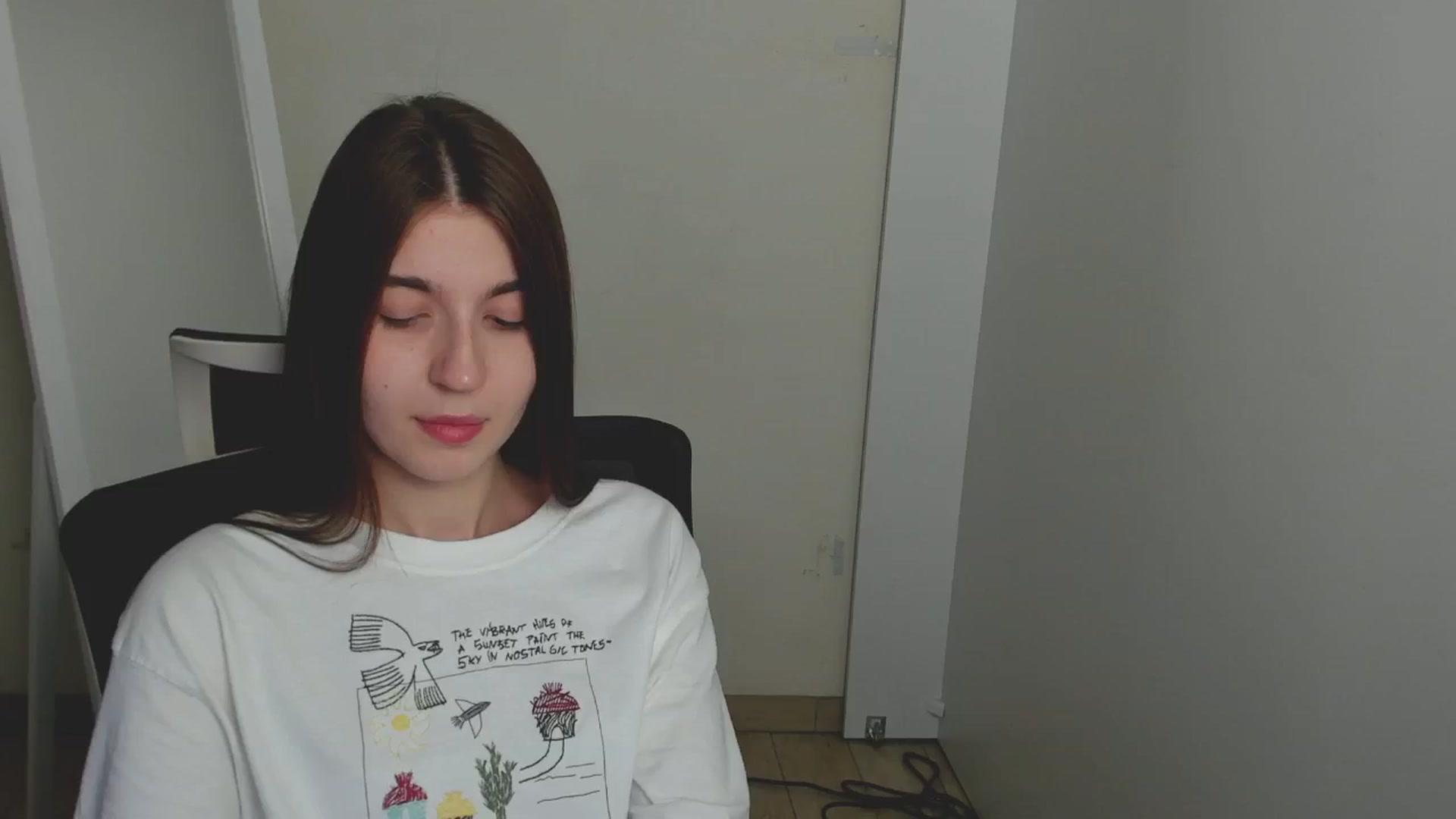Gallery image thumbnail from Emilia_cherry's myfreecams stream on, 08/17/2024, 09:22 image 8 of 20