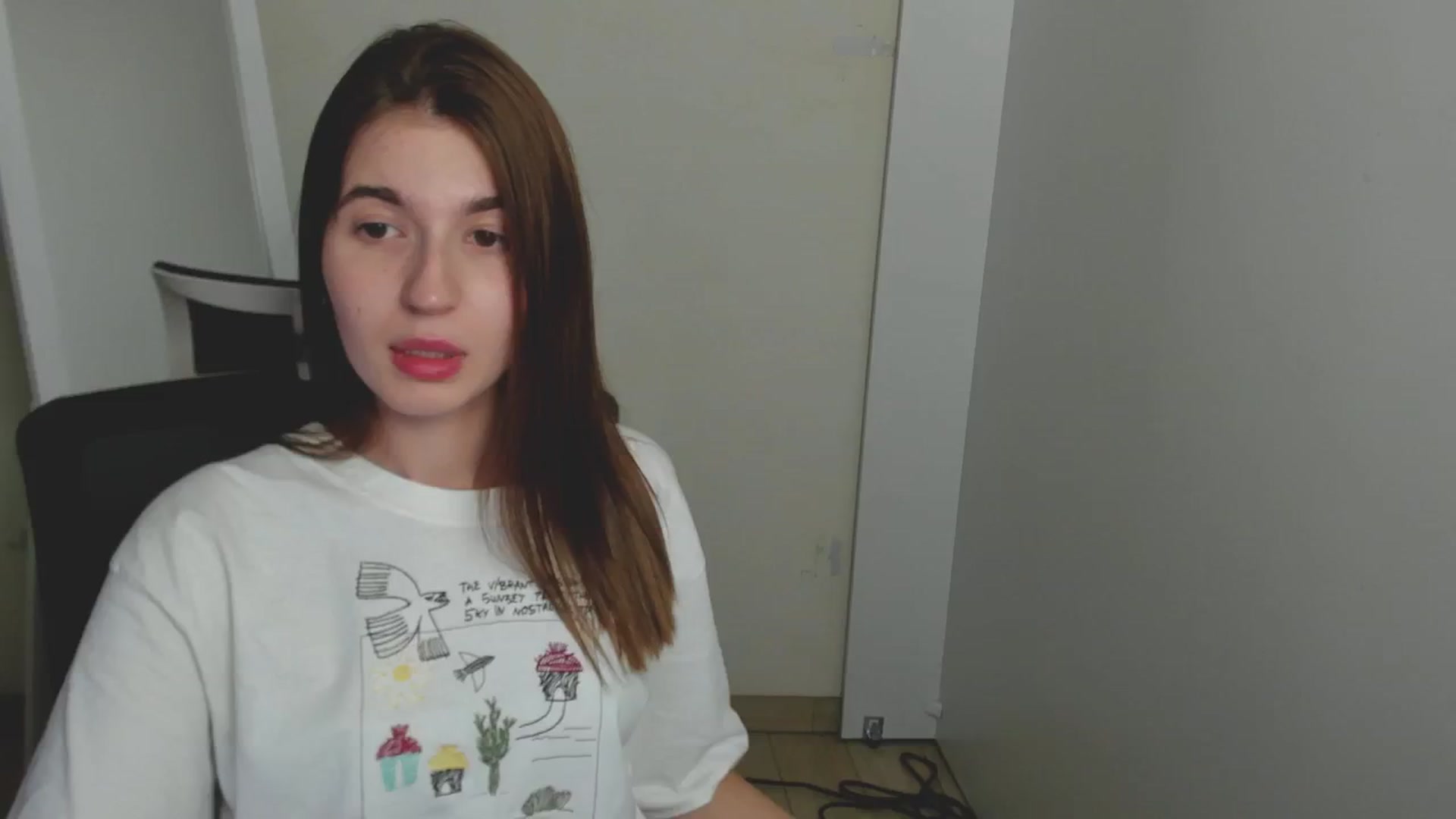 Gallery image thumbnail from Emilia_cherry's myfreecams stream on, 08/17/2024, 09:22 image 12 of 20