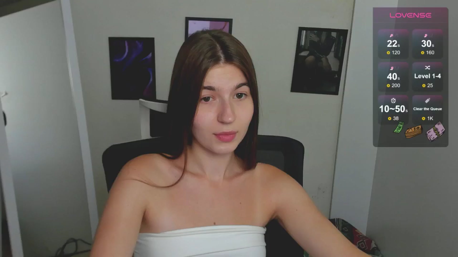 Gallery image thumbnail from Emilia_cherry's myfreecams stream on, 08/26/2024, 07:37 image 20 of 20