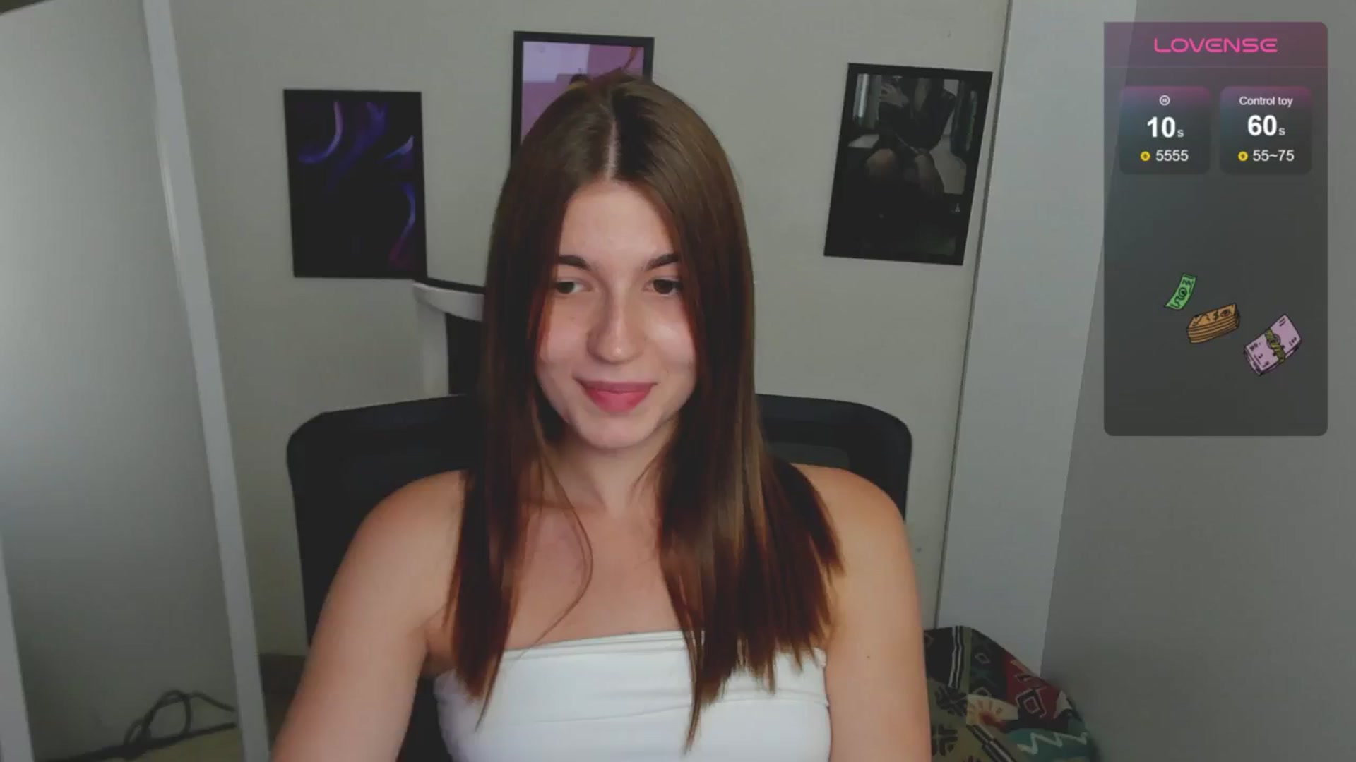 Gallery image thumbnail from Emilia_cherry's myfreecams stream on, 08/26/2024, 09:01 image 9 of 20