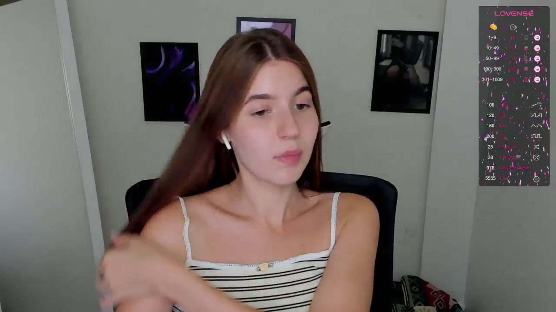 Gallery image thumbnail from Emilia_cherry's myfreecams stream on, 09/08/2024, 09:47 image 7 of 20