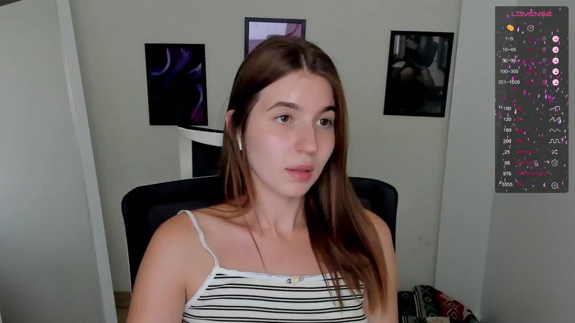 Gallery image thumbnail from Emilia_cherry's myfreecams stream on, 09/08/2024, 10:46 image 1 of 20