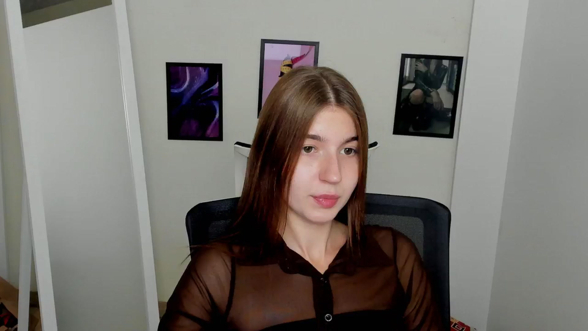 Gallery image thumbnail from Emilia_cherry's myfreecams stream on, 09/09/2024, 13:19 image 9 of 20