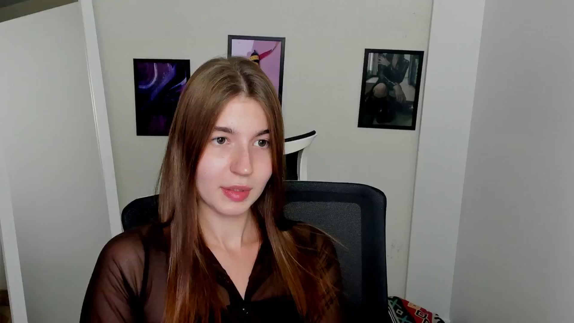 Gallery image thumbnail from Emilia_cherry's myfreecams stream on, 09/09/2024, 14:20 image 13 of 20