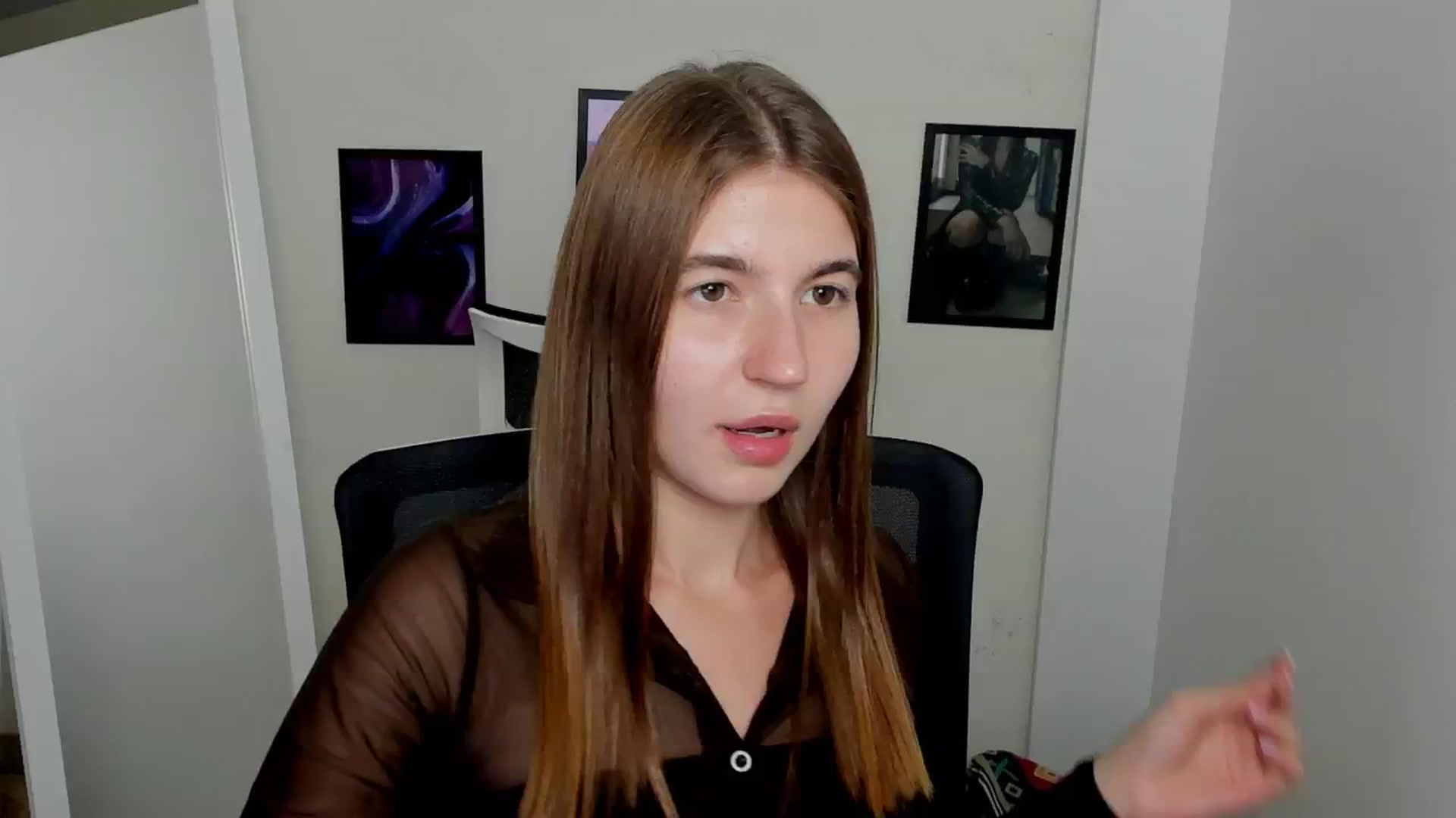 Gallery image thumbnail from Emilia_cherry's myfreecams stream on, 09/09/2024, 14:20 image 18 of 20