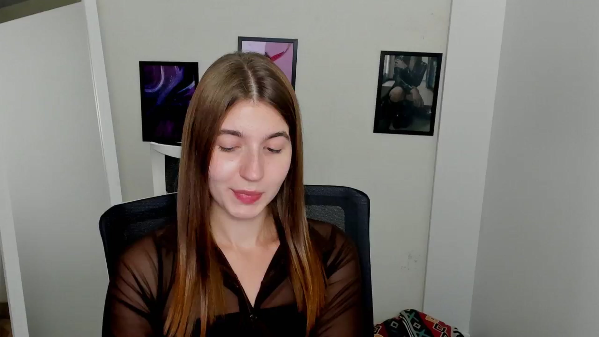 Gallery image thumbnail from Emilia_cherry's myfreecams stream on, 09/09/2024, 14:20 image 19 of 20