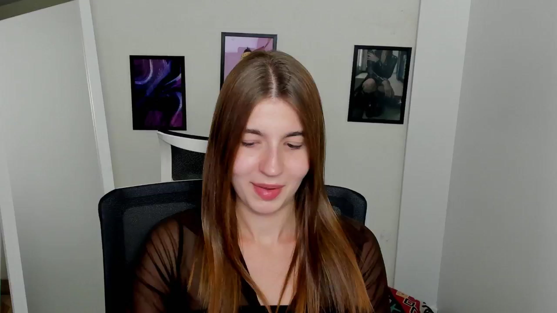 Gallery image thumbnail from Emilia_cherry's myfreecams stream on, 09/09/2024, 15:53 image 1 of 20