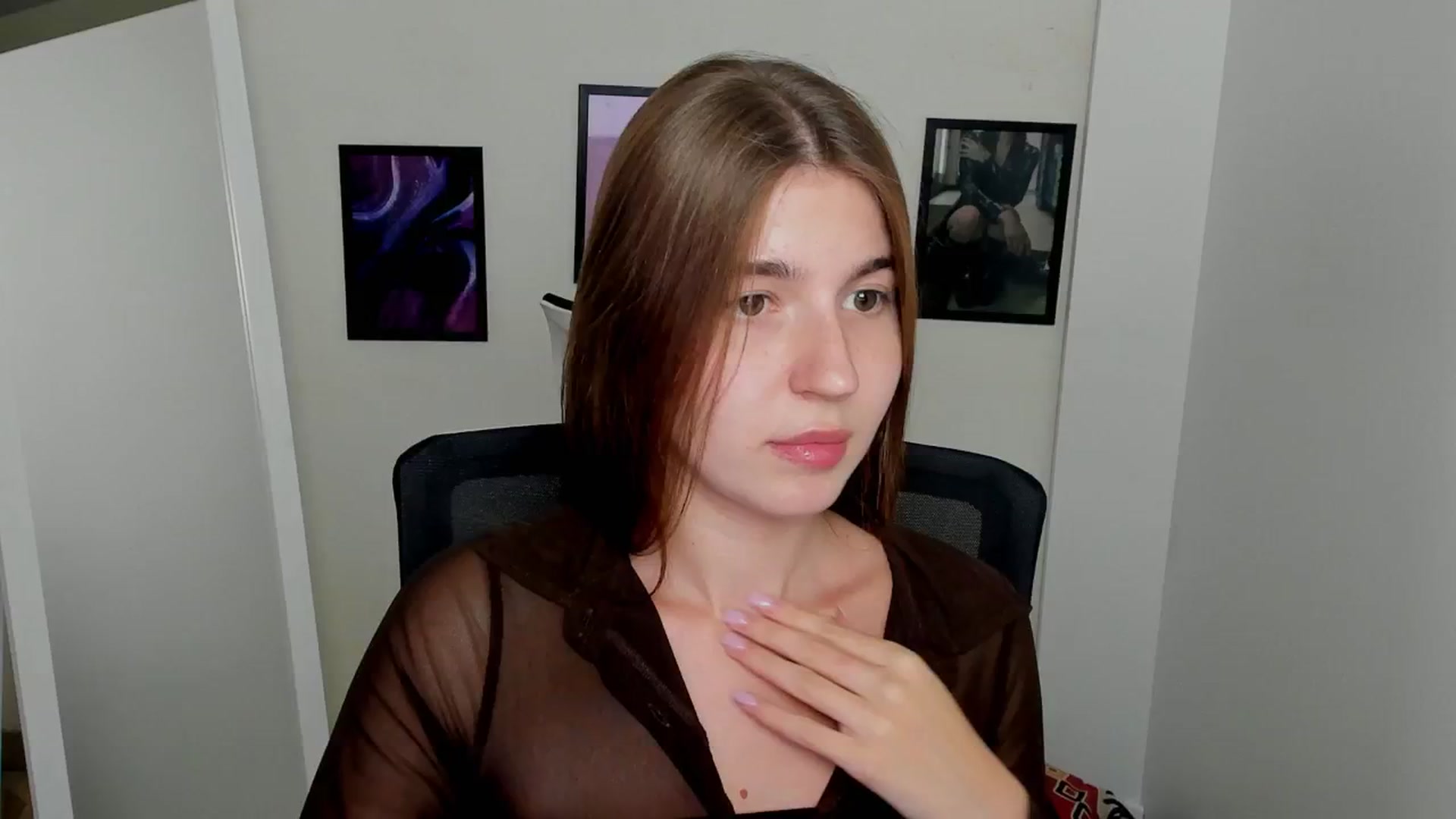 Gallery image thumbnail from Emilia_cherry's myfreecams stream on, 09/09/2024, 15:53 image 18 of 20
