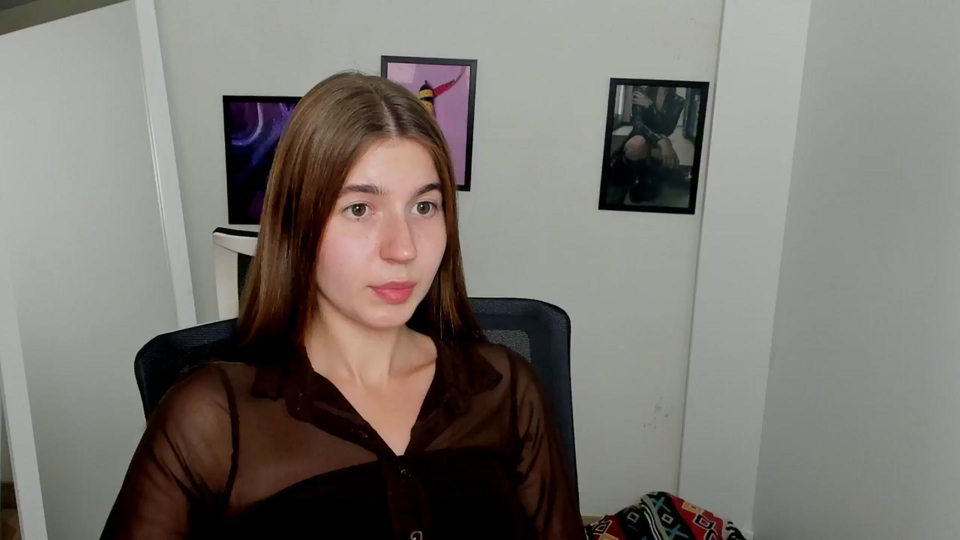Gallery image thumbnail from Emilia_cherry's myfreecams stream on, 09/09/2024, 17:54 image 1 of 20