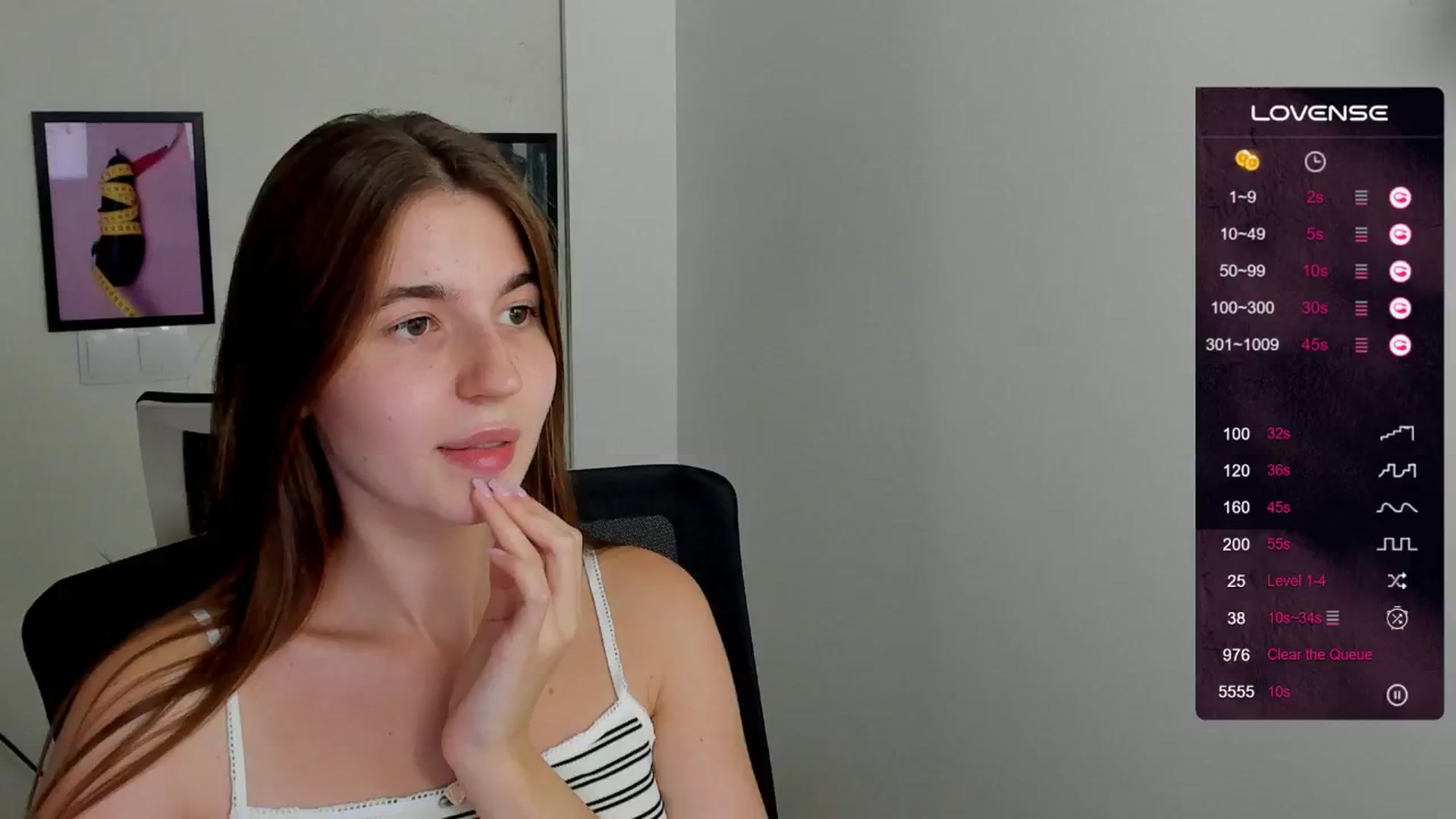 Gallery image thumbnail from Emilia_cherry's myfreecams stream on, 09/11/2024, 10:09 image 1 of 20