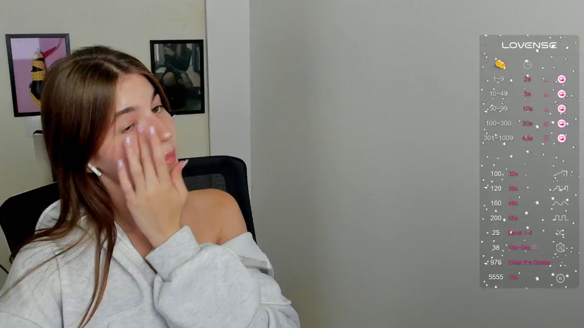 Gallery image thumbnail from Emilia_cherry's myfreecams stream on, 09/12/2024, 08:30 image 19 of 20