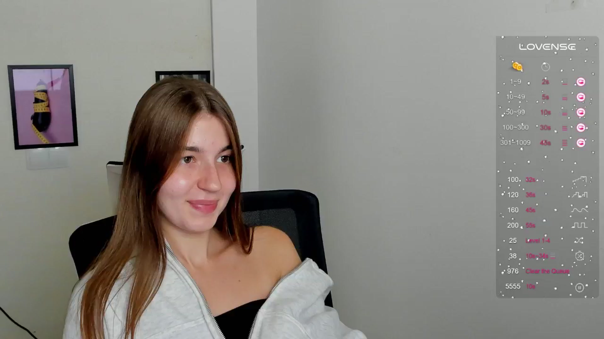 Gallery image thumbnail from Emilia_cherry's myfreecams stream on, 09/12/2024, 09:03 image 11 of 20