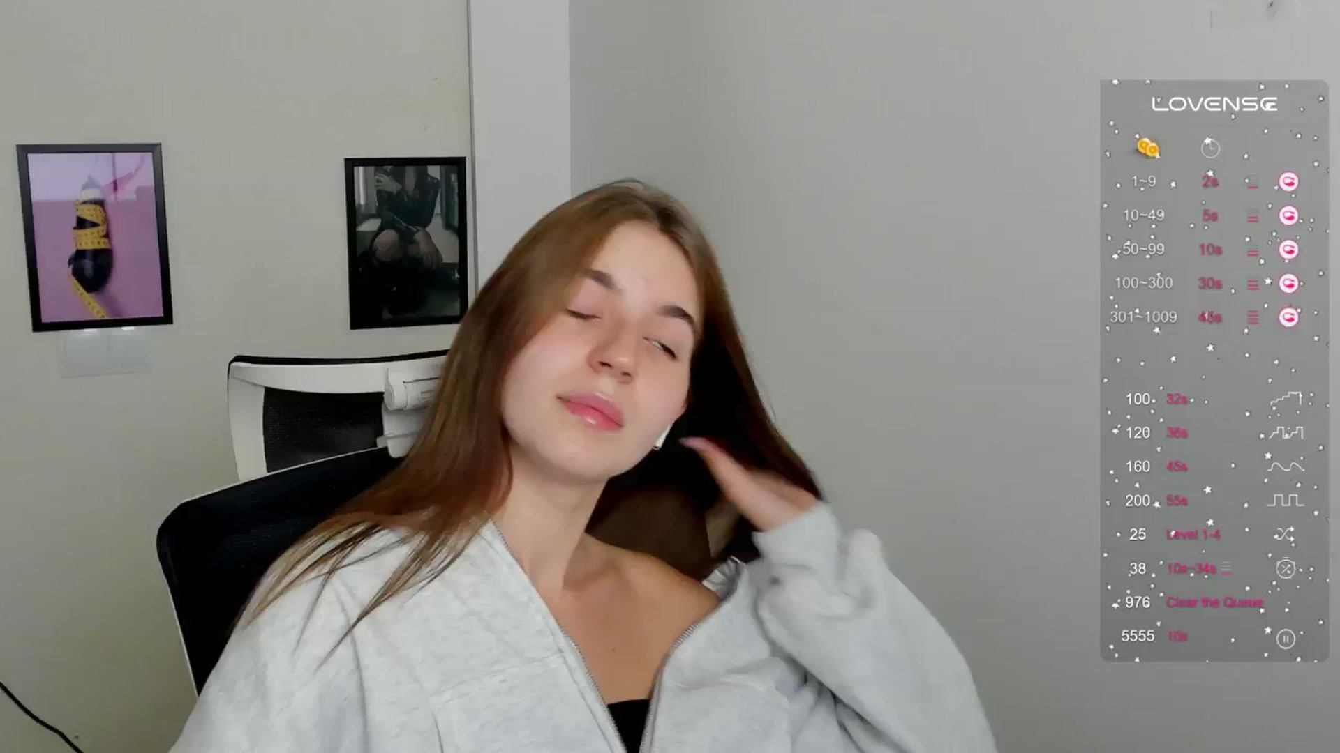 Gallery image thumbnail from Emilia_cherry's myfreecams stream on, 09/12/2024, 09:03 image 8 of 20