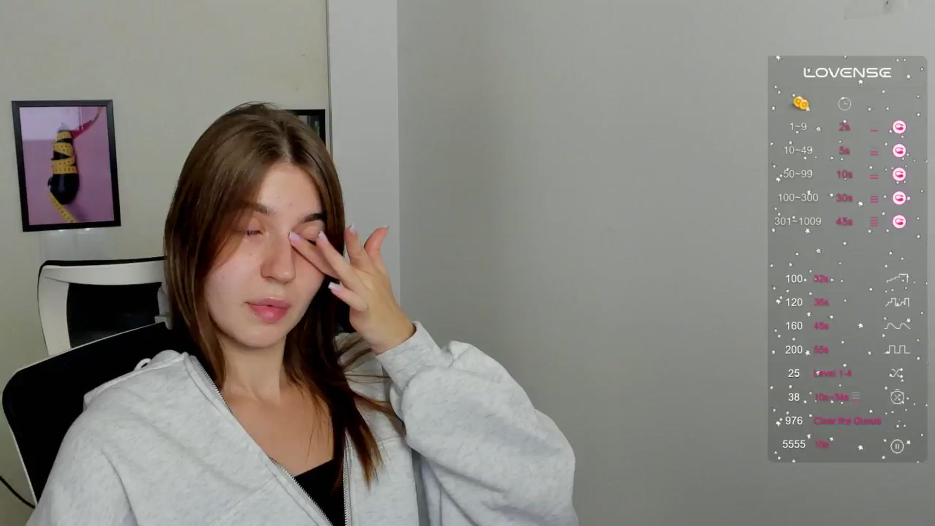 Gallery image thumbnail from Emilia_cherry's myfreecams stream on, 09/12/2024, 09:03 image 2 of 20