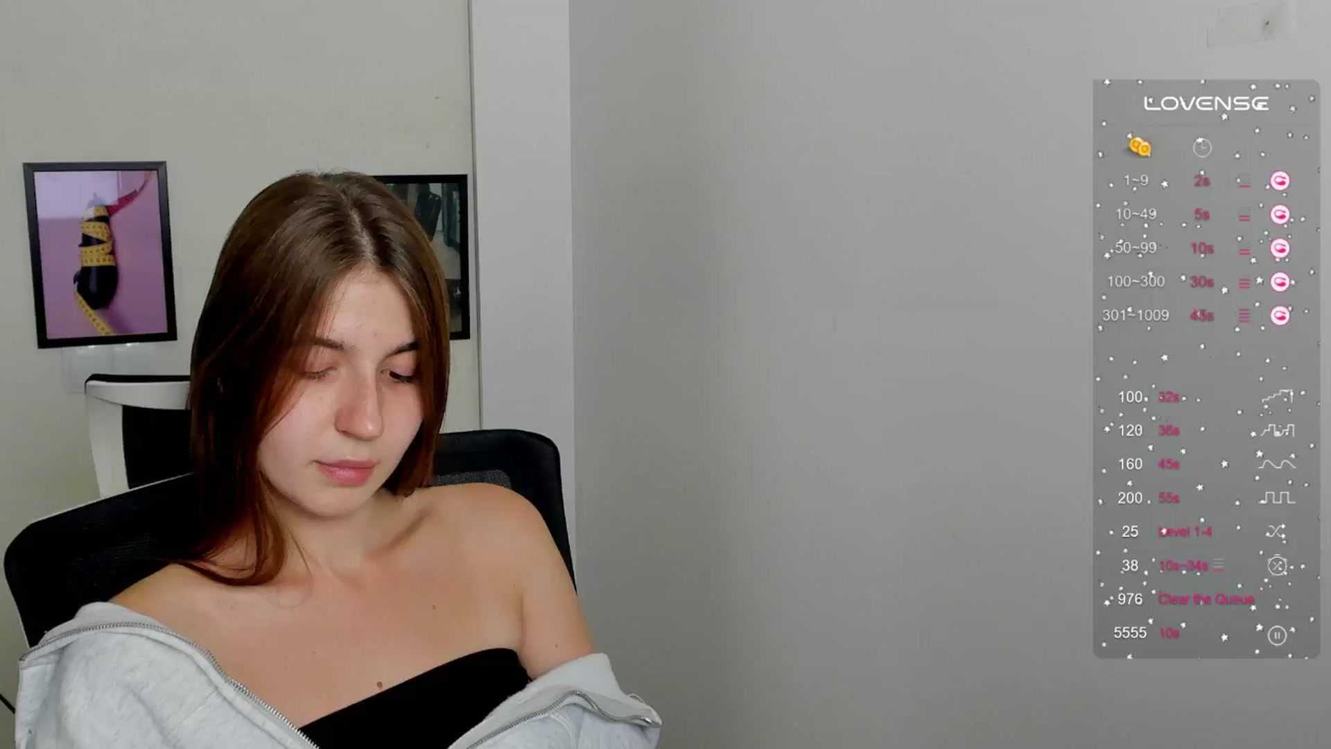 Gallery image thumbnail from Emilia_cherry's myfreecams stream on, 09/12/2024, 11:41 image 12 of 20