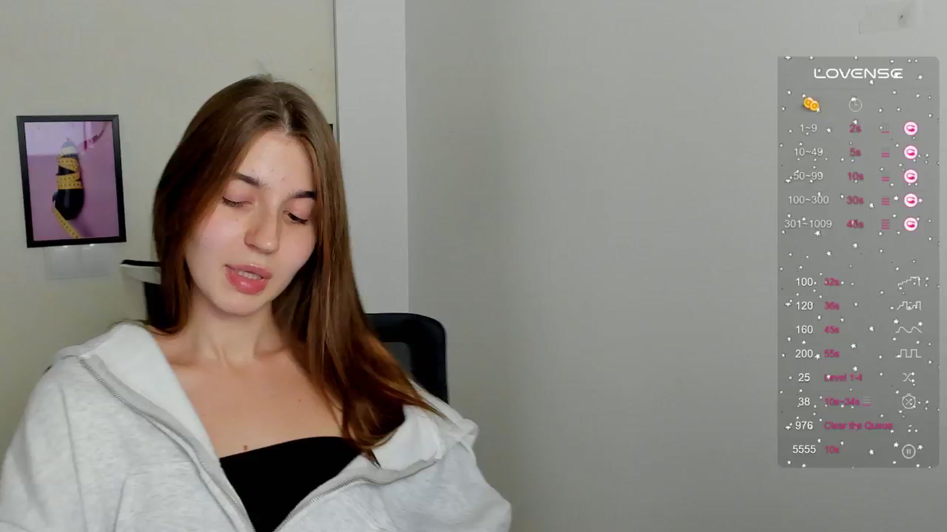 Gallery image thumbnail from Emilia_cherry's myfreecams stream on, 09/12/2024, 11:41 image 7 of 20