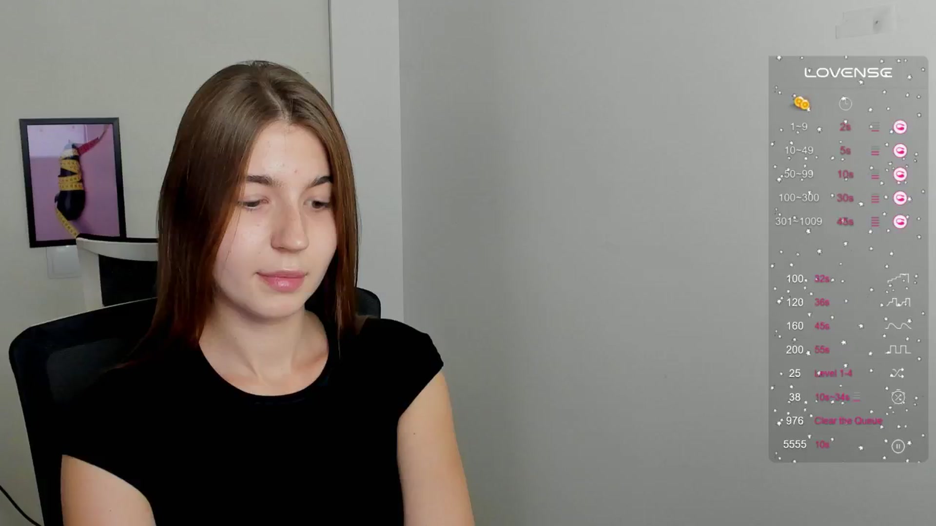 Gallery image thumbnail from Emilia_cherry's myfreecams stream on, 09/13/2024, 09:37 image 12 of 20
