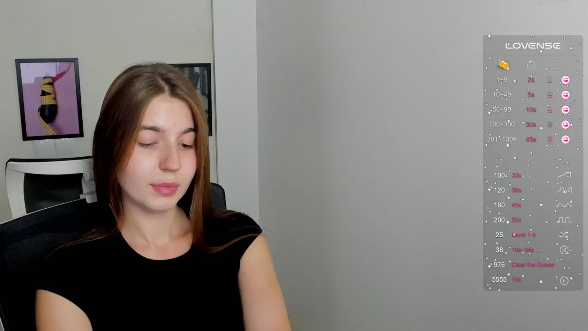 Gallery image thumbnail from Emilia_cherry's myfreecams stream on, 09/13/2024, 11:40 image 16 of 20