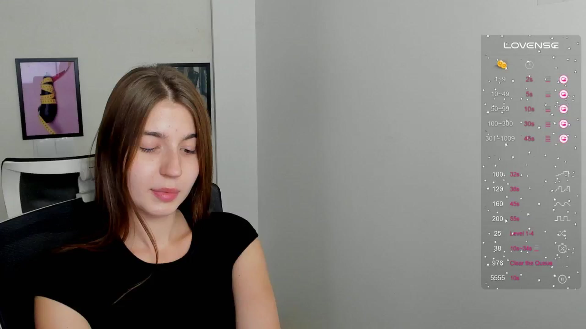 Gallery image thumbnail from Emilia_cherry's myfreecams stream on, 09/13/2024, 11:40 image 18 of 20