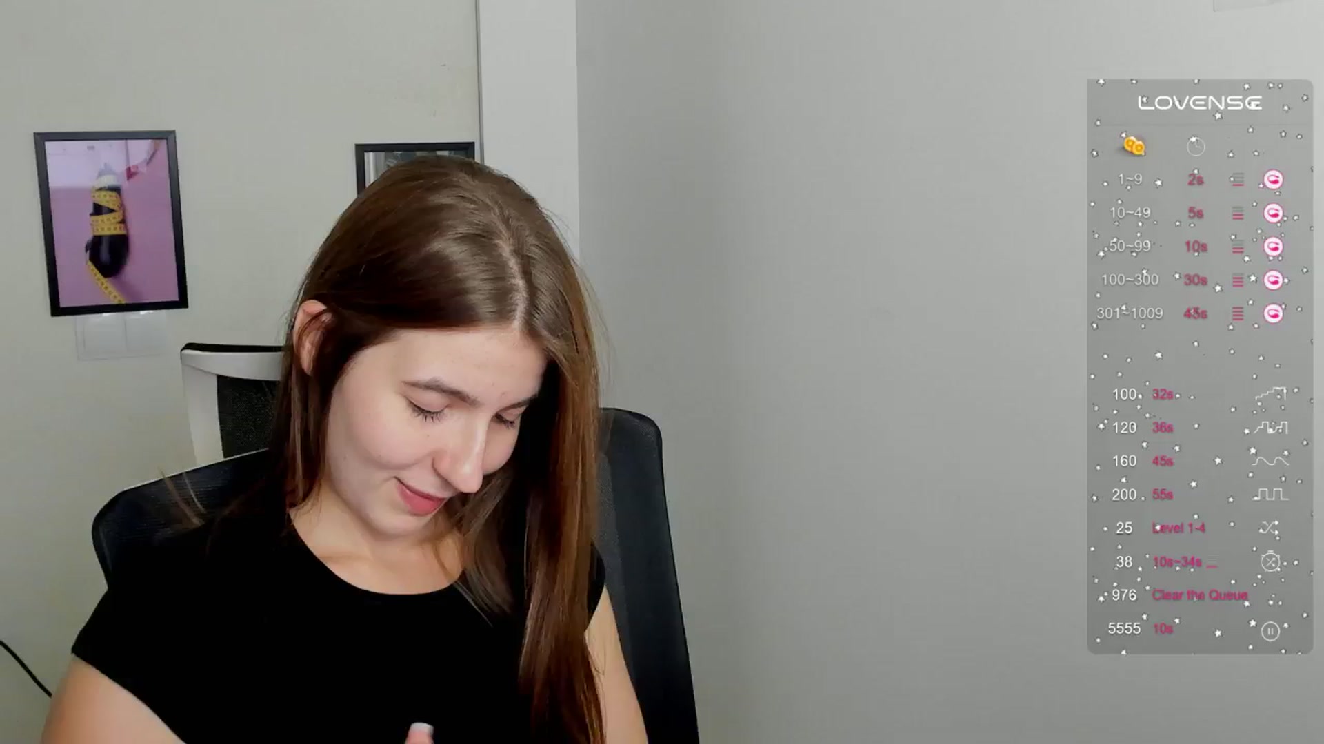 Gallery image thumbnail from Emilia_cherry's myfreecams stream on, 09/13/2024, 11:40 image 2 of 20