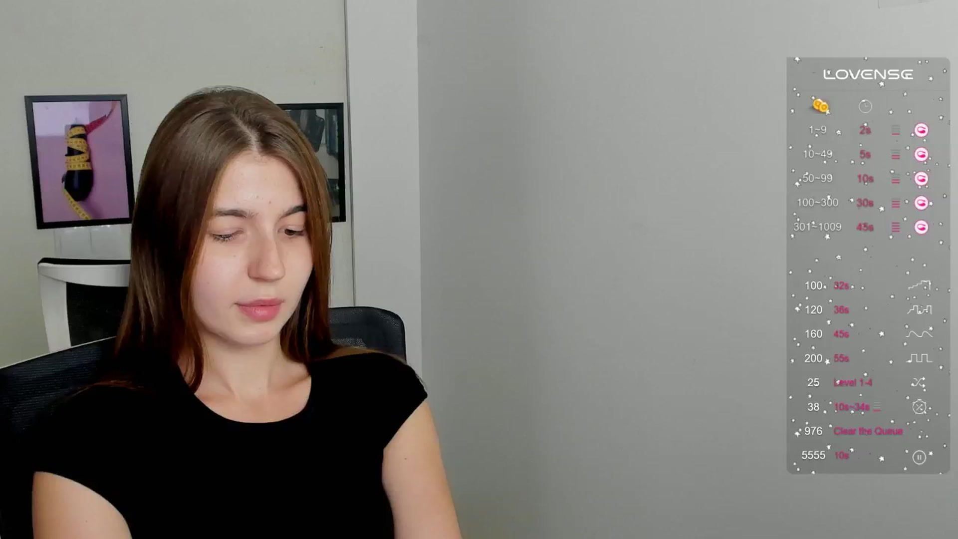 Gallery image thumbnail from Emilia_cherry's myfreecams stream on, 09/13/2024, 11:40 image 7 of 20