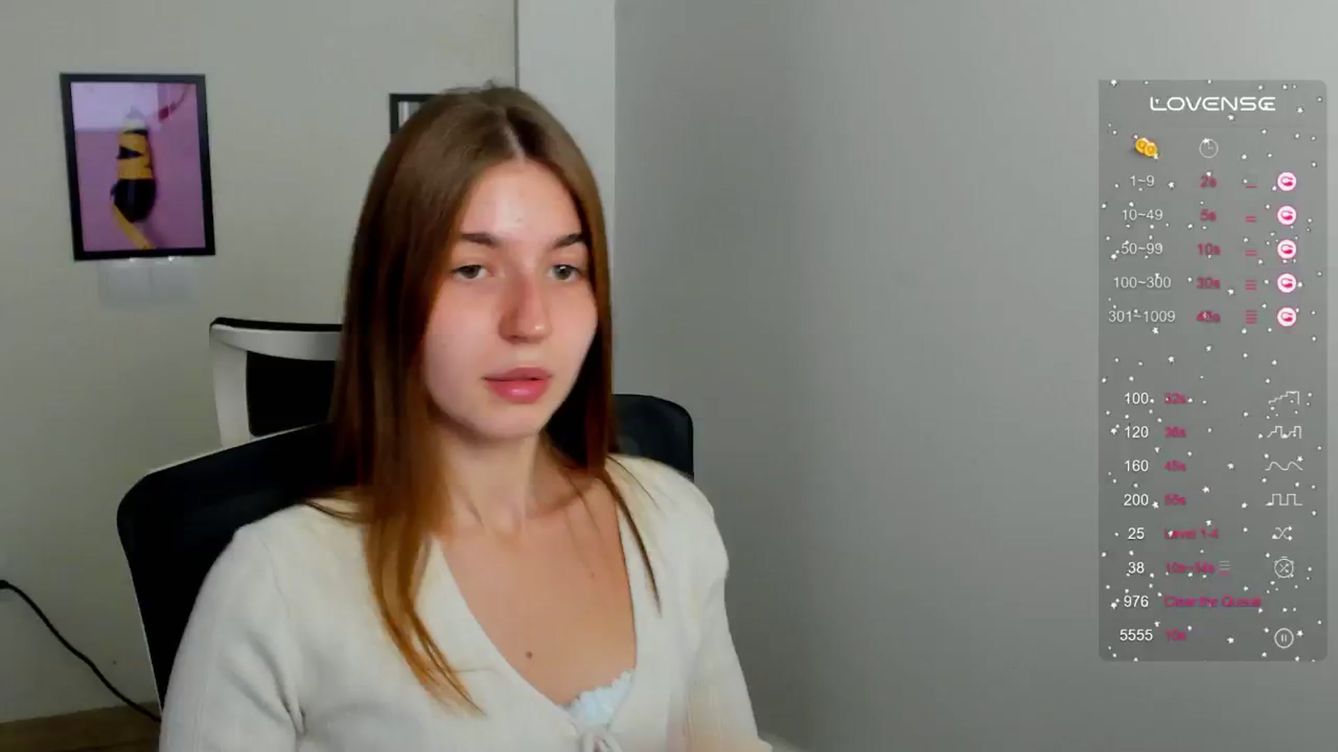 Gallery image thumbnail from Emilia_cherry's myfreecams stream on, 09/15/2024, 07:45 image 13 of 20