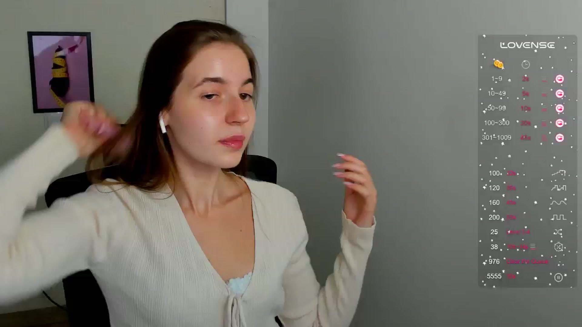 Gallery image thumbnail from Emilia_cherry's myfreecams stream on, 09/15/2024, 07:45 image 6 of 20