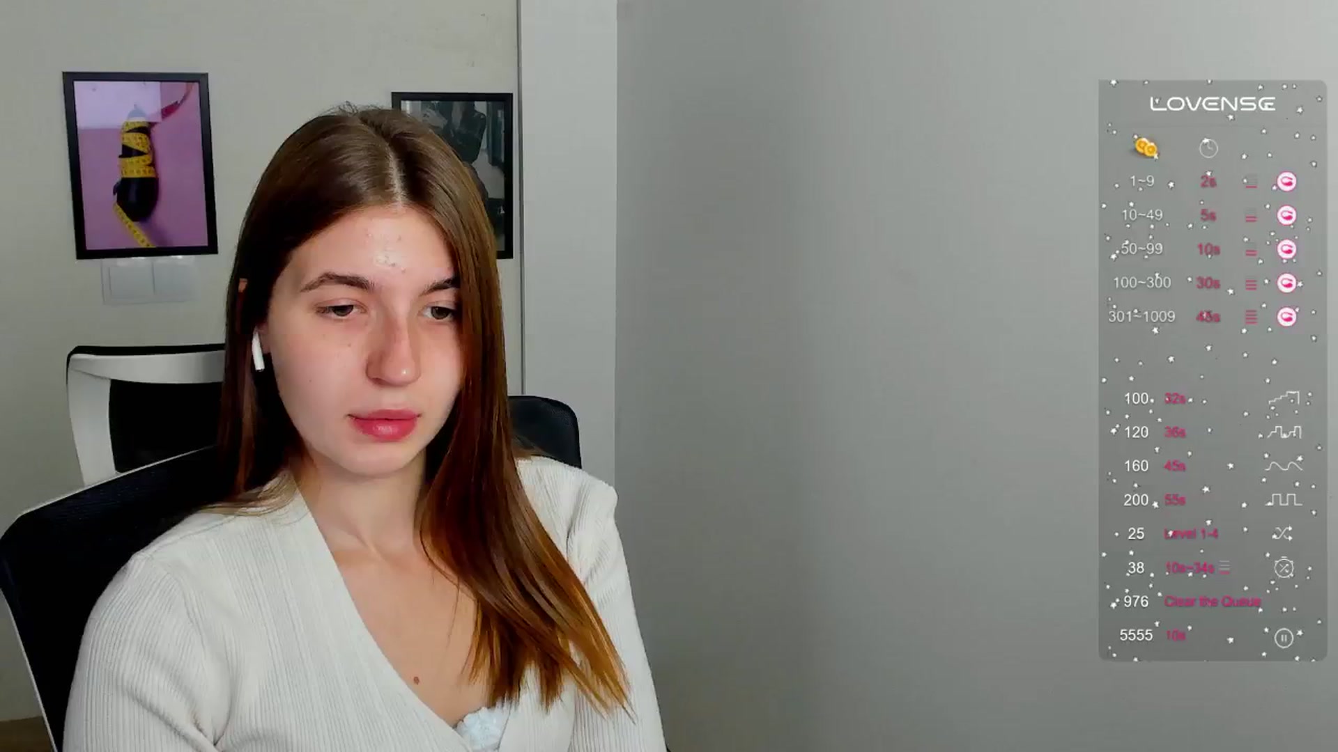 Gallery image thumbnail from Emilia_cherry's myfreecams stream on, 09/15/2024, 07:45 image 5 of 20