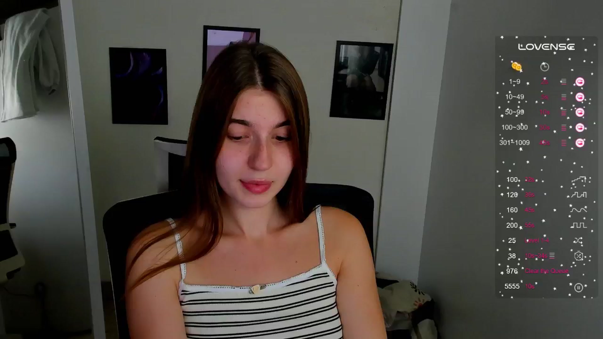 Gallery image thumbnail from Emilia_cherry's myfreecams stream on, 09/16/2024, 10:20 image 2 of 20