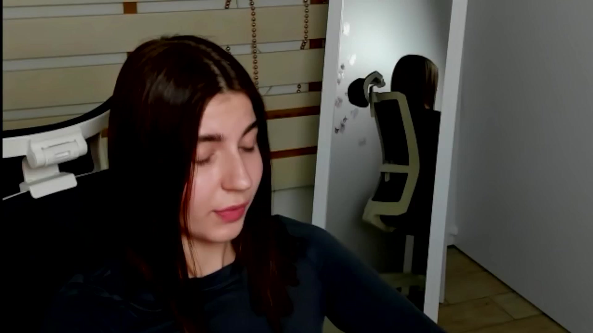 Gallery image thumbnail from Emilia_cherry's myfreecams stream on, 11/02/2024, 13:04 image 19 of 20