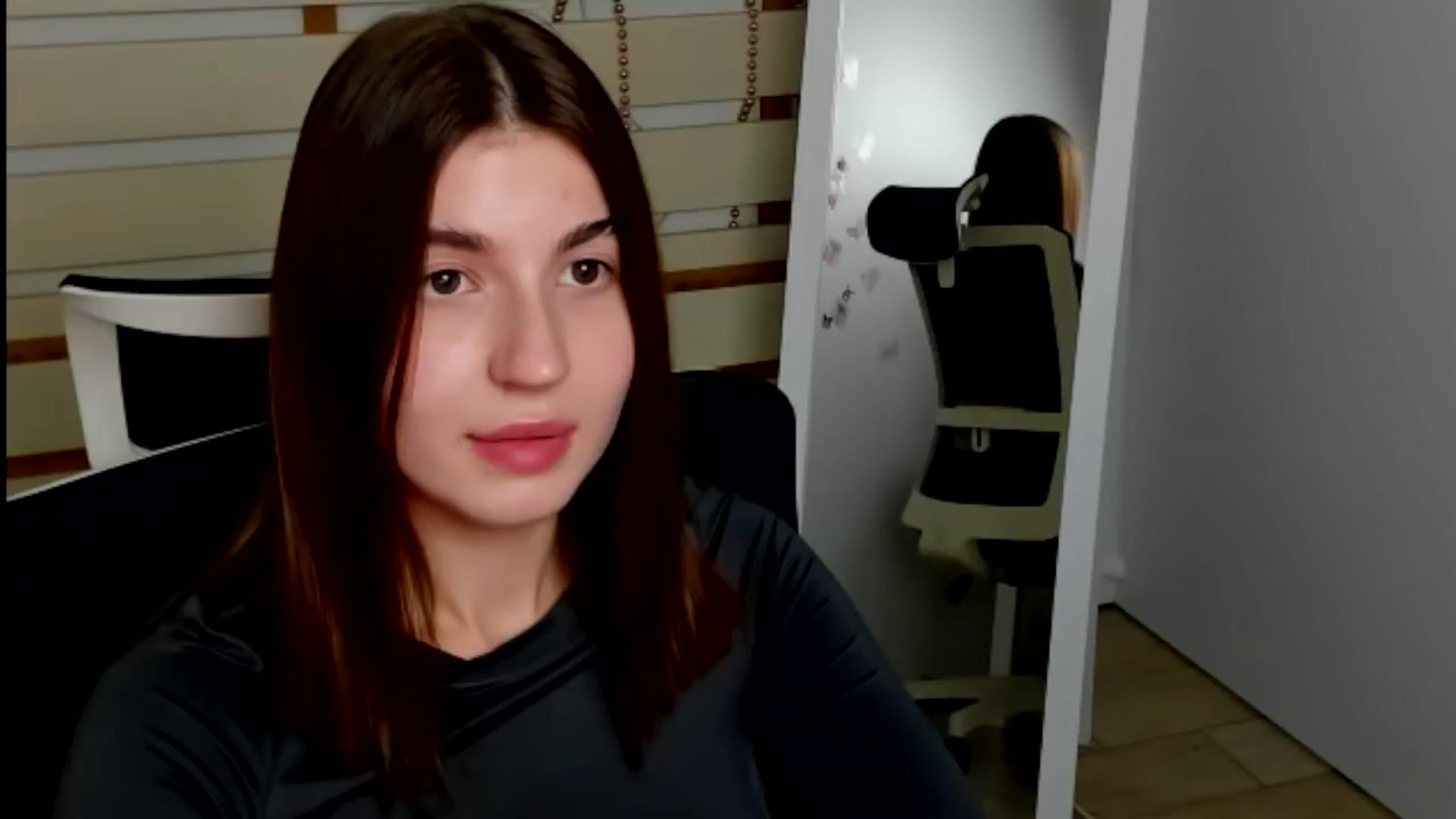 Gallery image thumbnail from Emilia_cherry's myfreecams stream on, 11/02/2024, 13:04 image 15 of 20