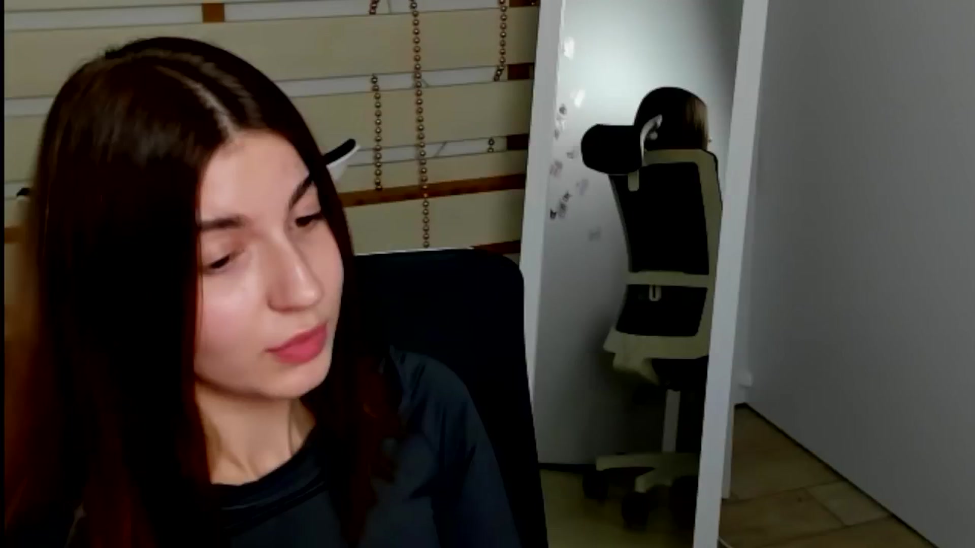 Gallery image thumbnail from Emilia_cherry's myfreecams stream on, 11/02/2024, 13:04 image 16 of 20