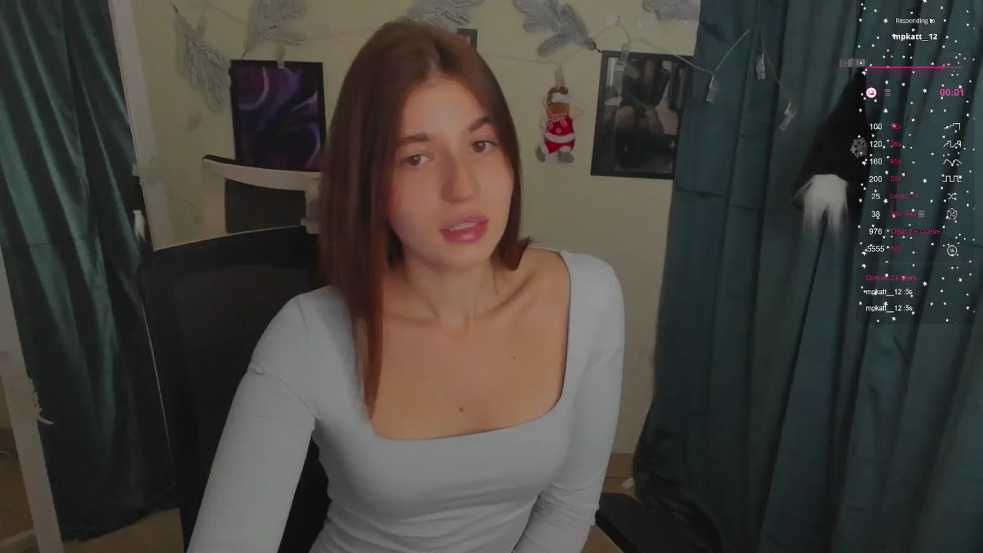 Gallery image thumbnail from Emilia_cherry's myfreecams stream on, 12/12/2024, 09:47 image 12 of 20