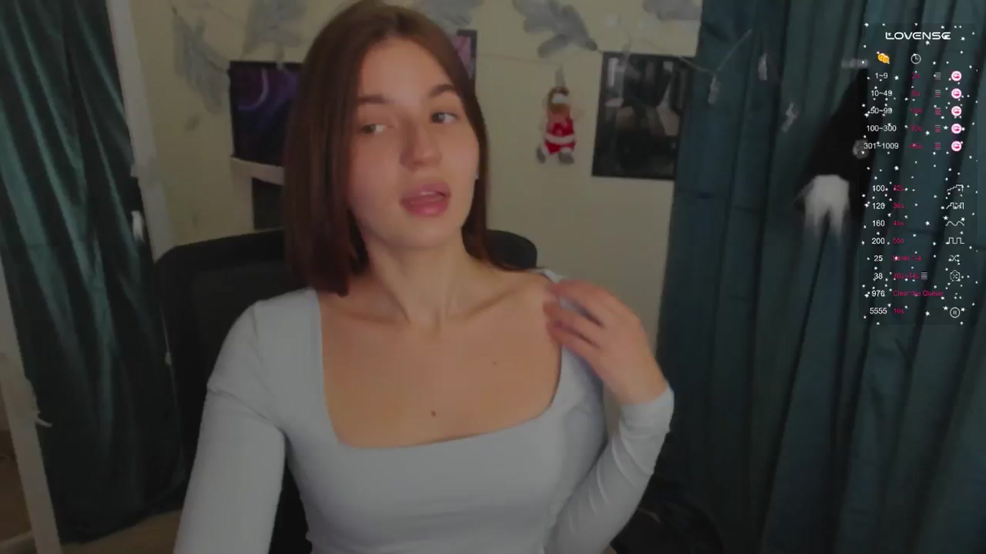 Gallery image thumbnail from Emilia_cherry's myfreecams stream on, 12/12/2024, 09:47 image 13 of 20