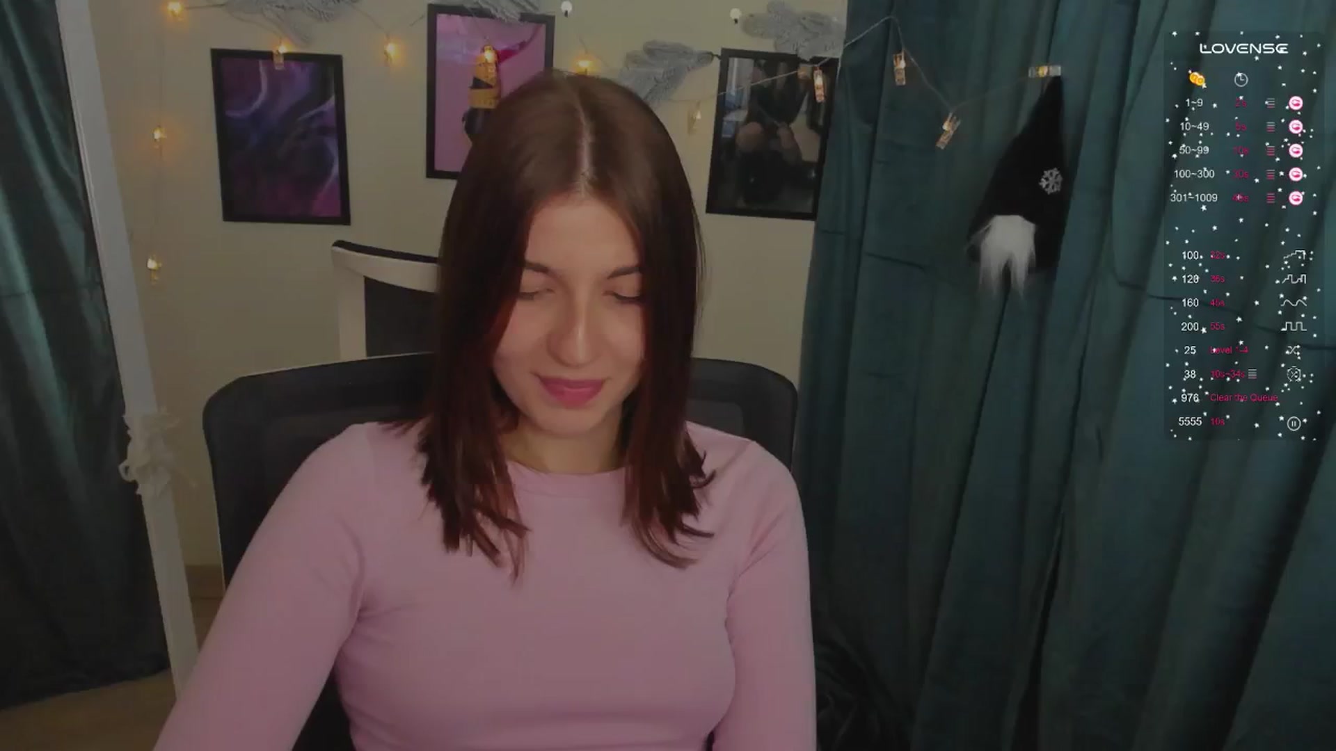 Gallery image thumbnail from Emilia_cherry's myfreecams stream on, 12/14/2024, 12:54 image 3 of 20