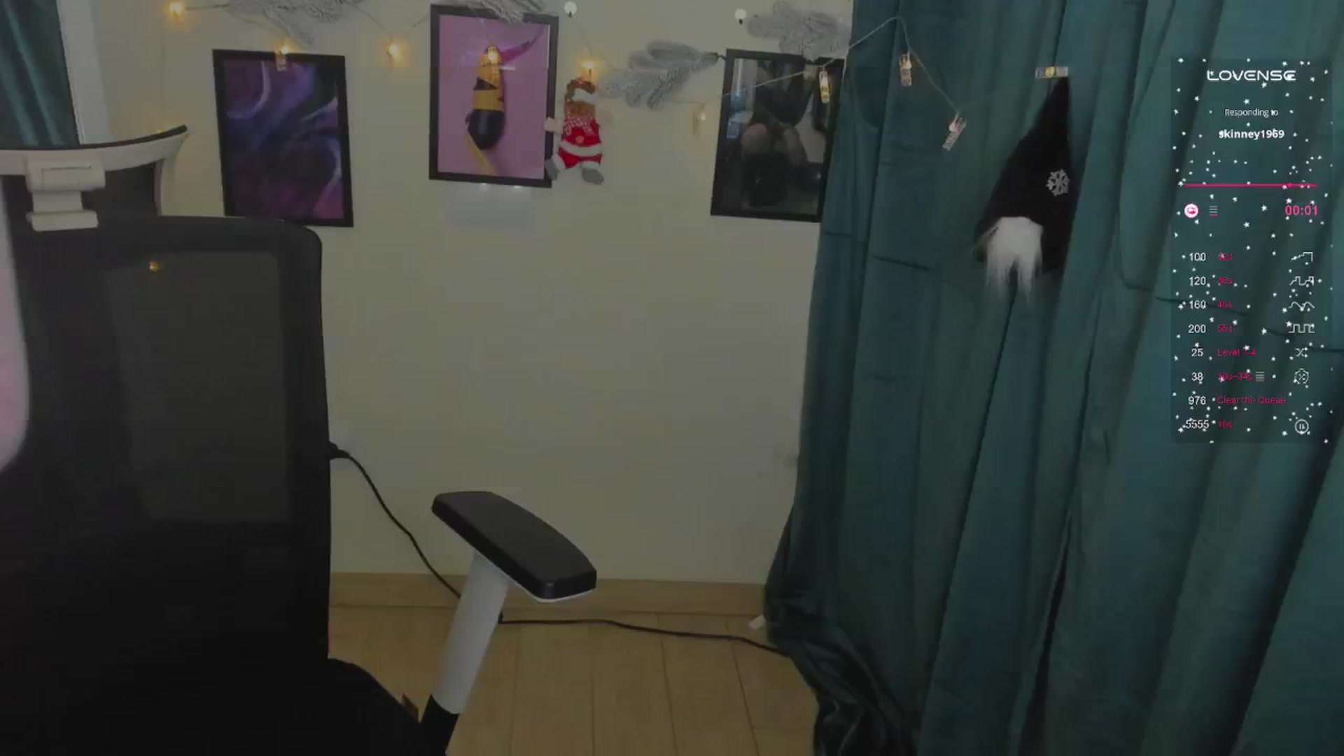 Gallery image thumbnail from Emilia_cherry's myfreecams stream on, 12/14/2024, 12:54 image 14 of 20