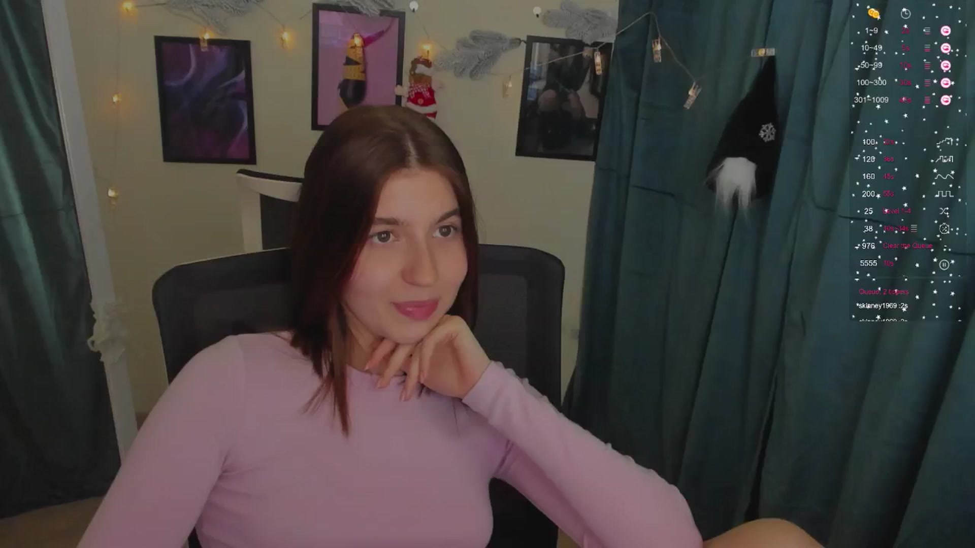 Gallery image thumbnail from Emilia_cherry's myfreecams stream on, 12/14/2024, 12:54 image 11 of 20