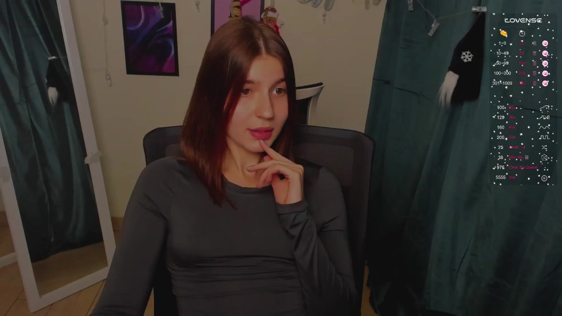Gallery image thumbnail from Emilia_cherry's myfreecams stream on, 12/23/2024, 12:00 image 20 of 20