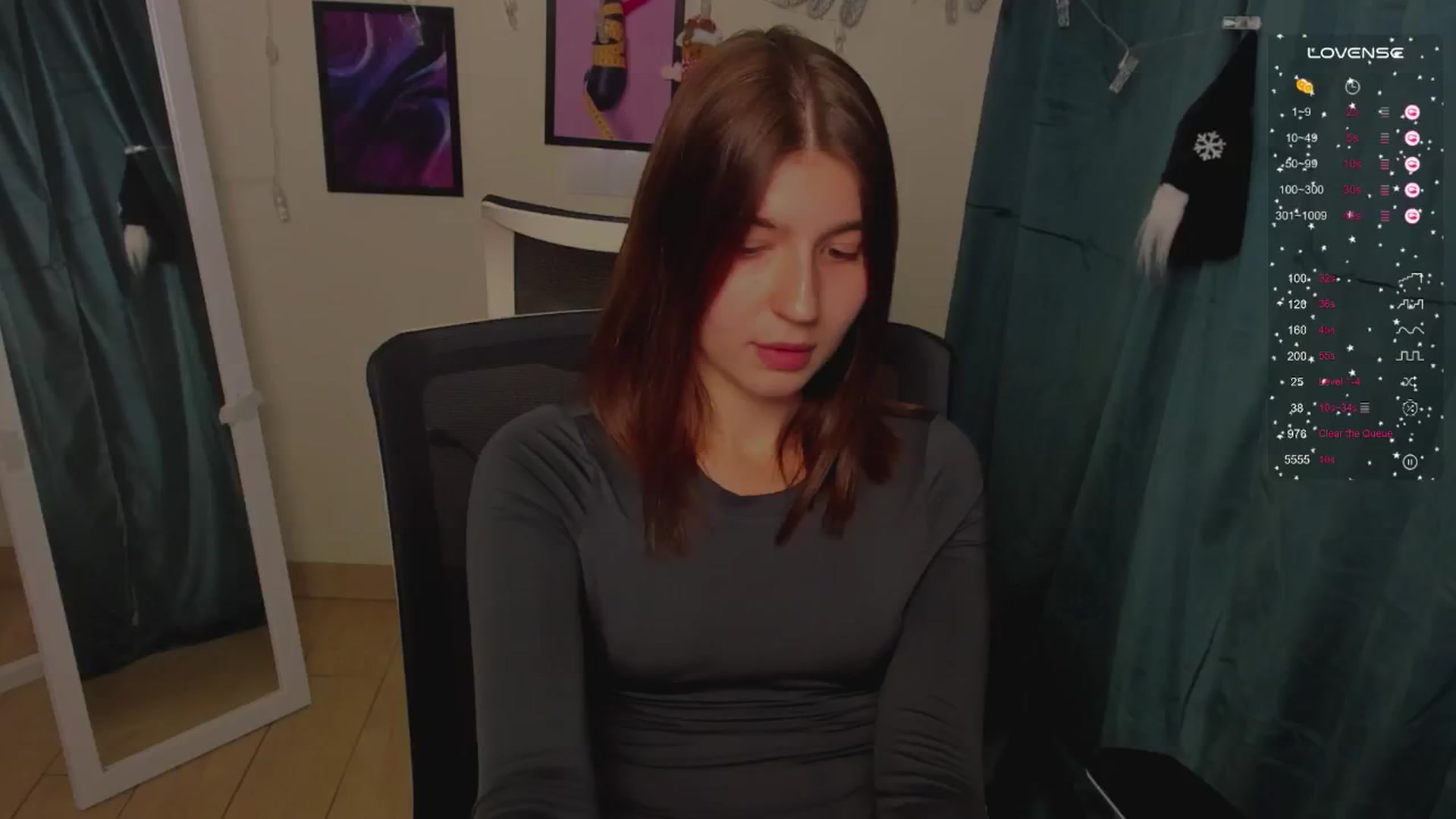 Gallery image thumbnail from Emilia_cherry's myfreecams stream on, 12/23/2024, 12:00 image 14 of 20