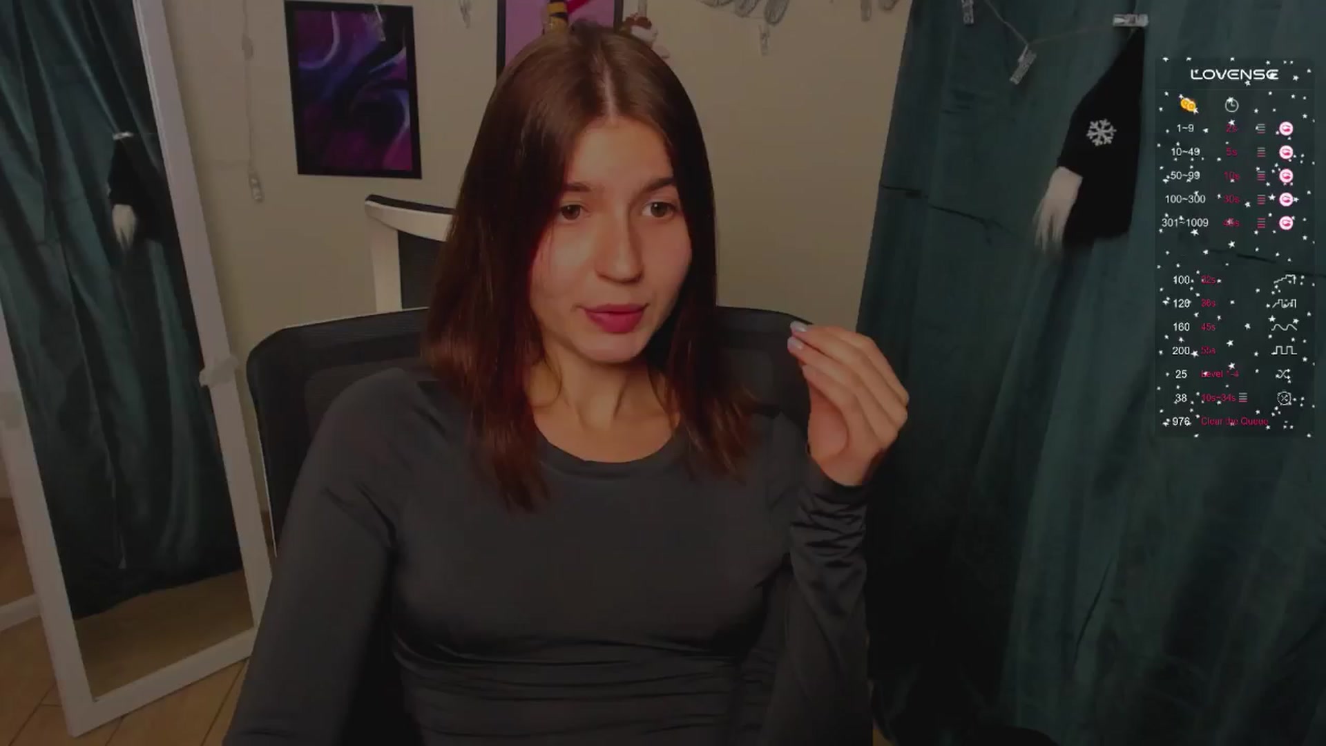 Gallery image thumbnail from Emilia_cherry's myfreecams stream on, 12/23/2024, 12:00 image 1 of 20