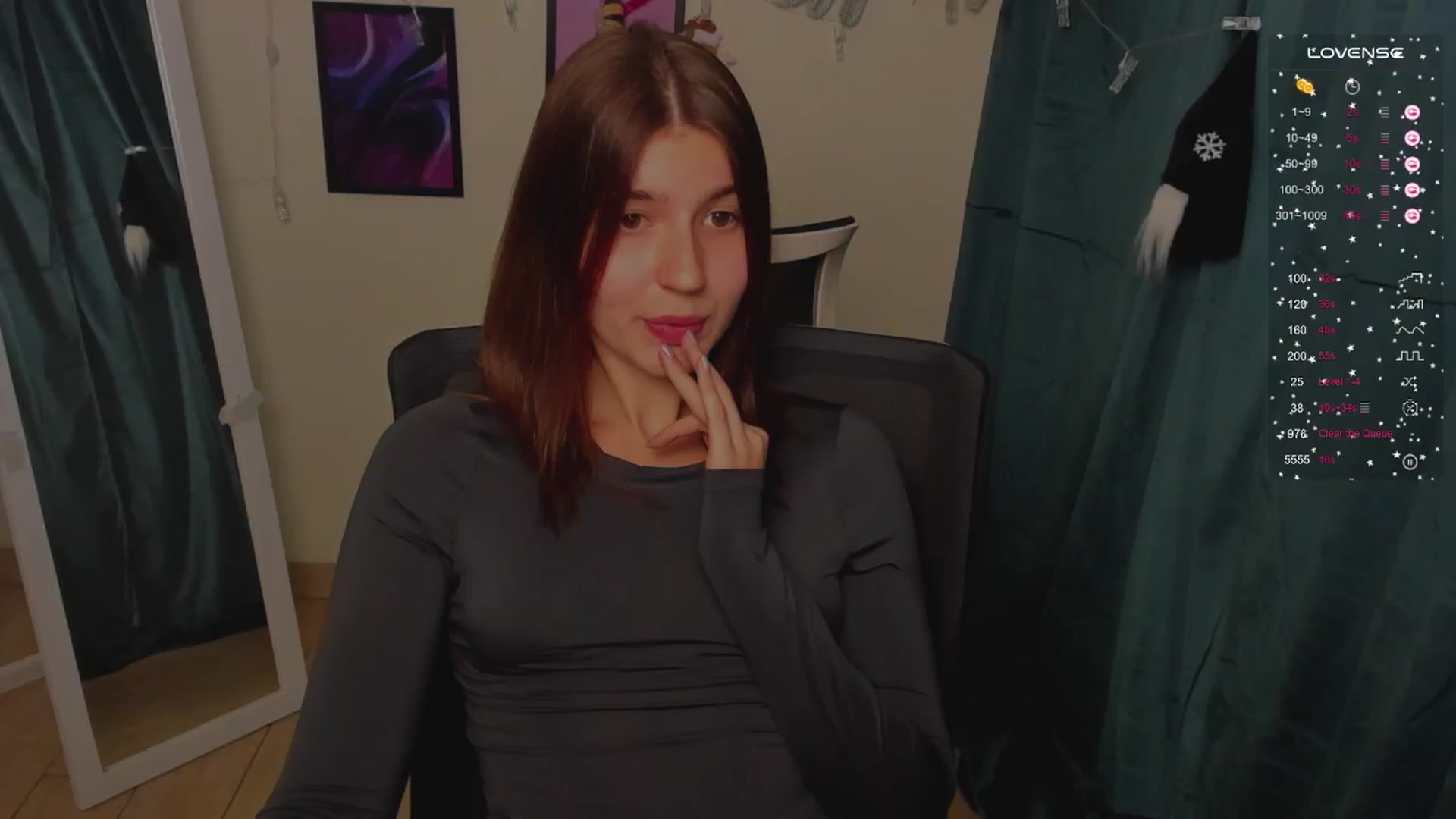 Gallery image thumbnail from Emilia_cherry's myfreecams stream on, 12/23/2024, 12:00 image 19 of 20