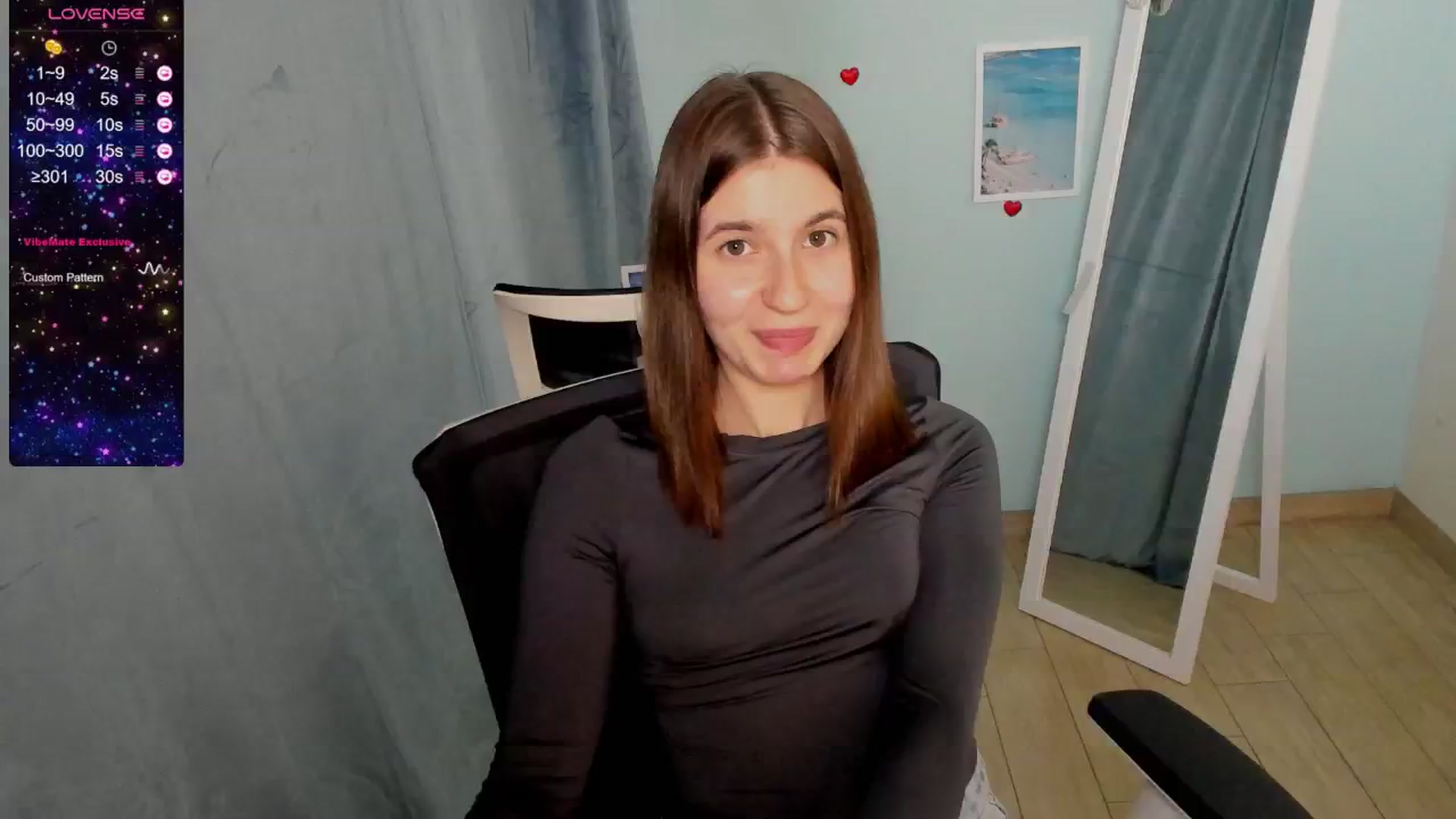 Gallery image thumbnail from Emilia_cherry's myfreecams stream on, 12/23/2024, 15:28 image 6 of 20