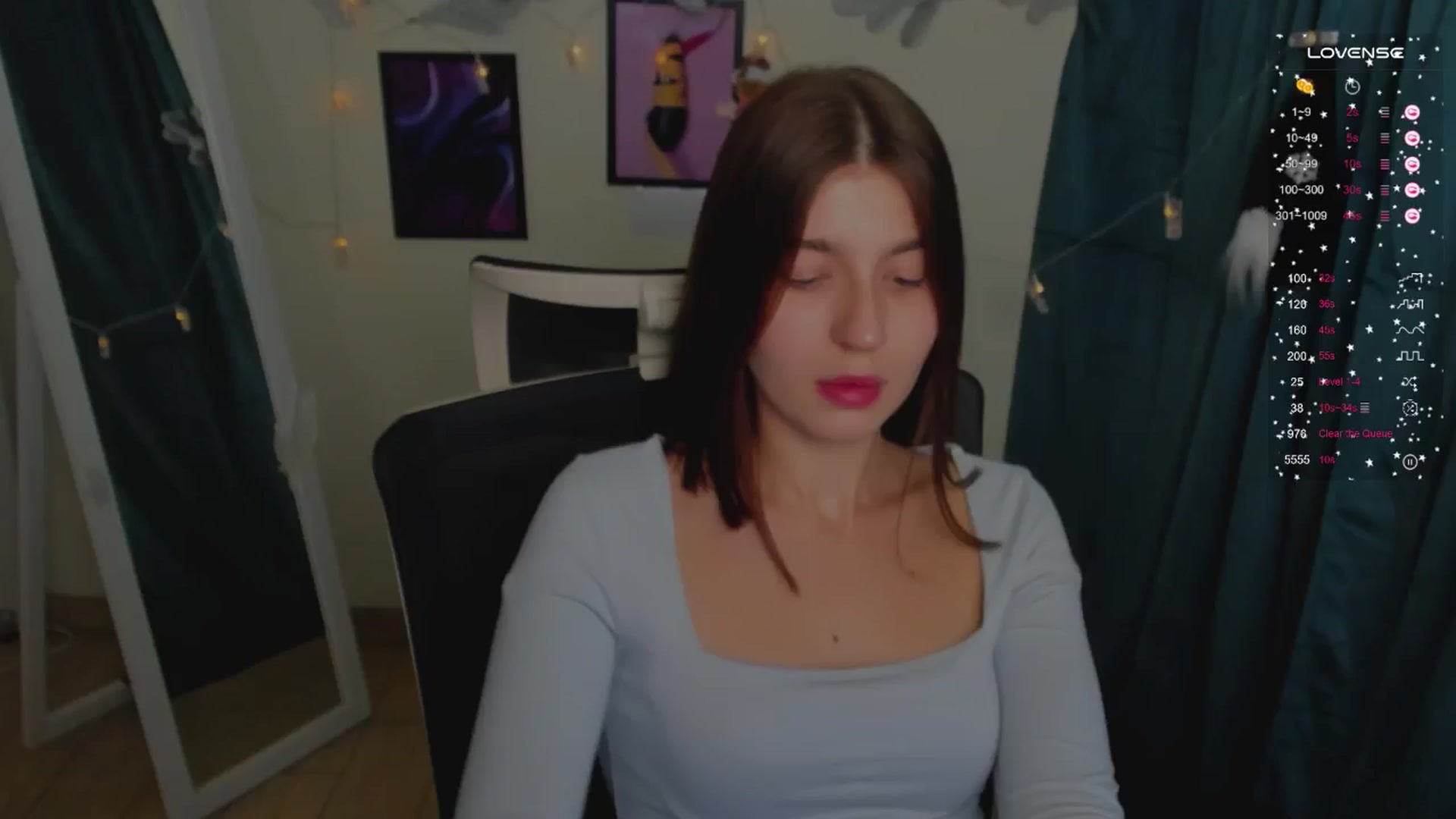 Gallery image thumbnail from Emilia_cherry's myfreecams stream on, 12/24/2024, 11:19 image 9 of 20