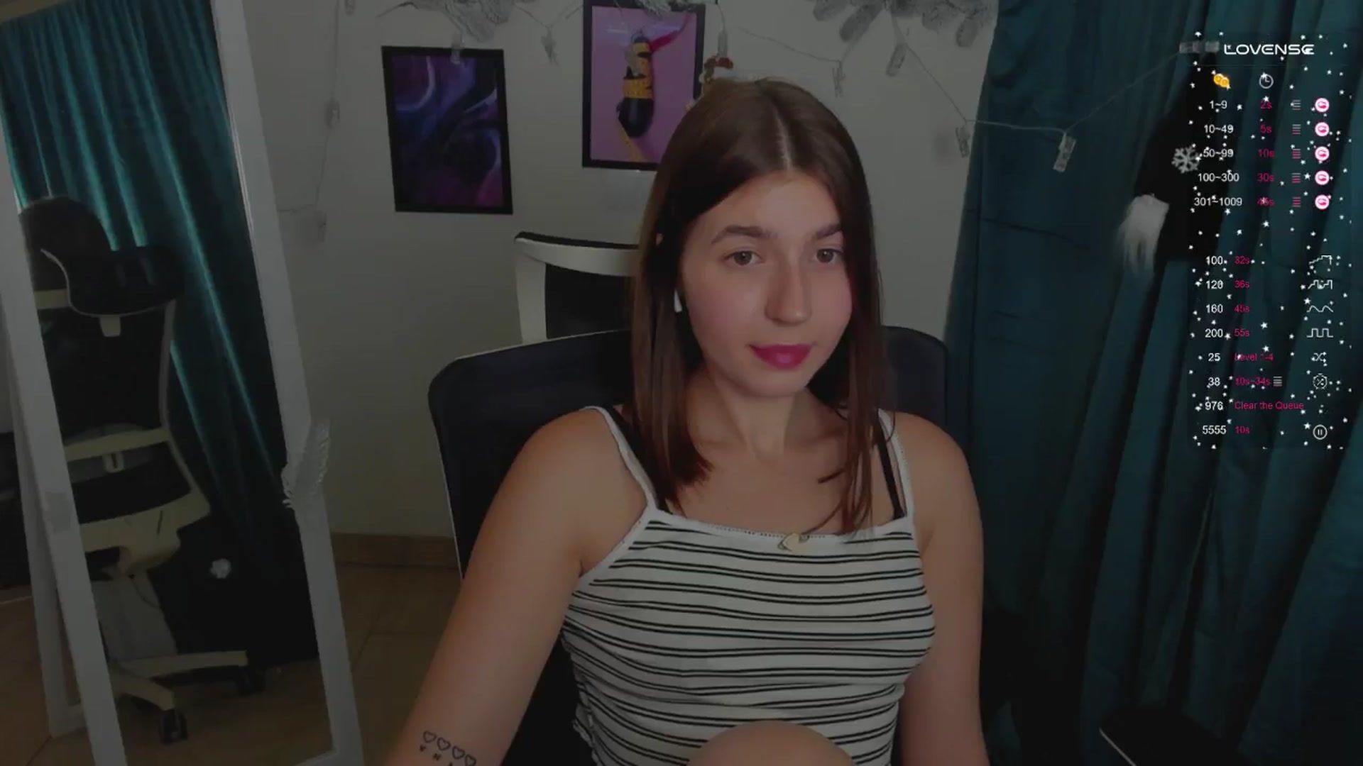 Gallery image thumbnail from Emilia_cherry's myfreecams stream on, 12/30/2024, 10:47 image 20 of 20