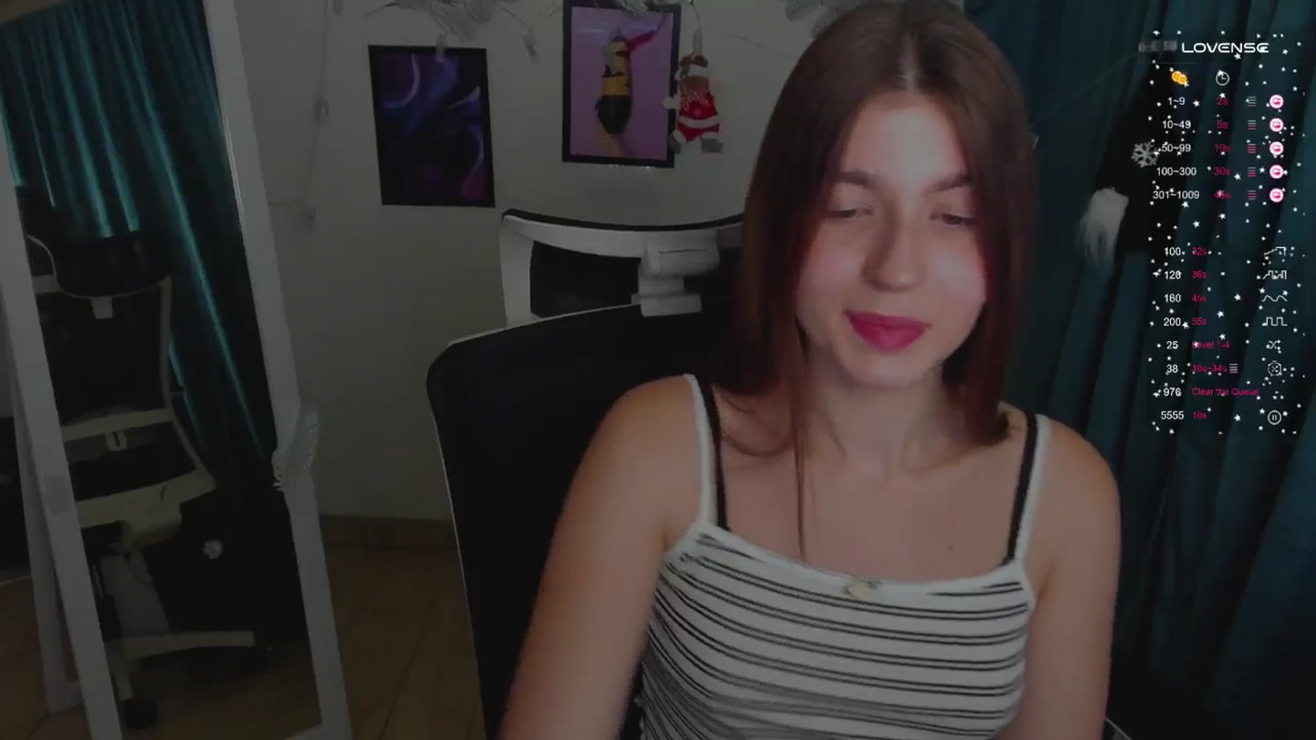 Gallery image thumbnail from Emilia_cherry's myfreecams stream on, 12/30/2024, 10:47 image 7 of 20