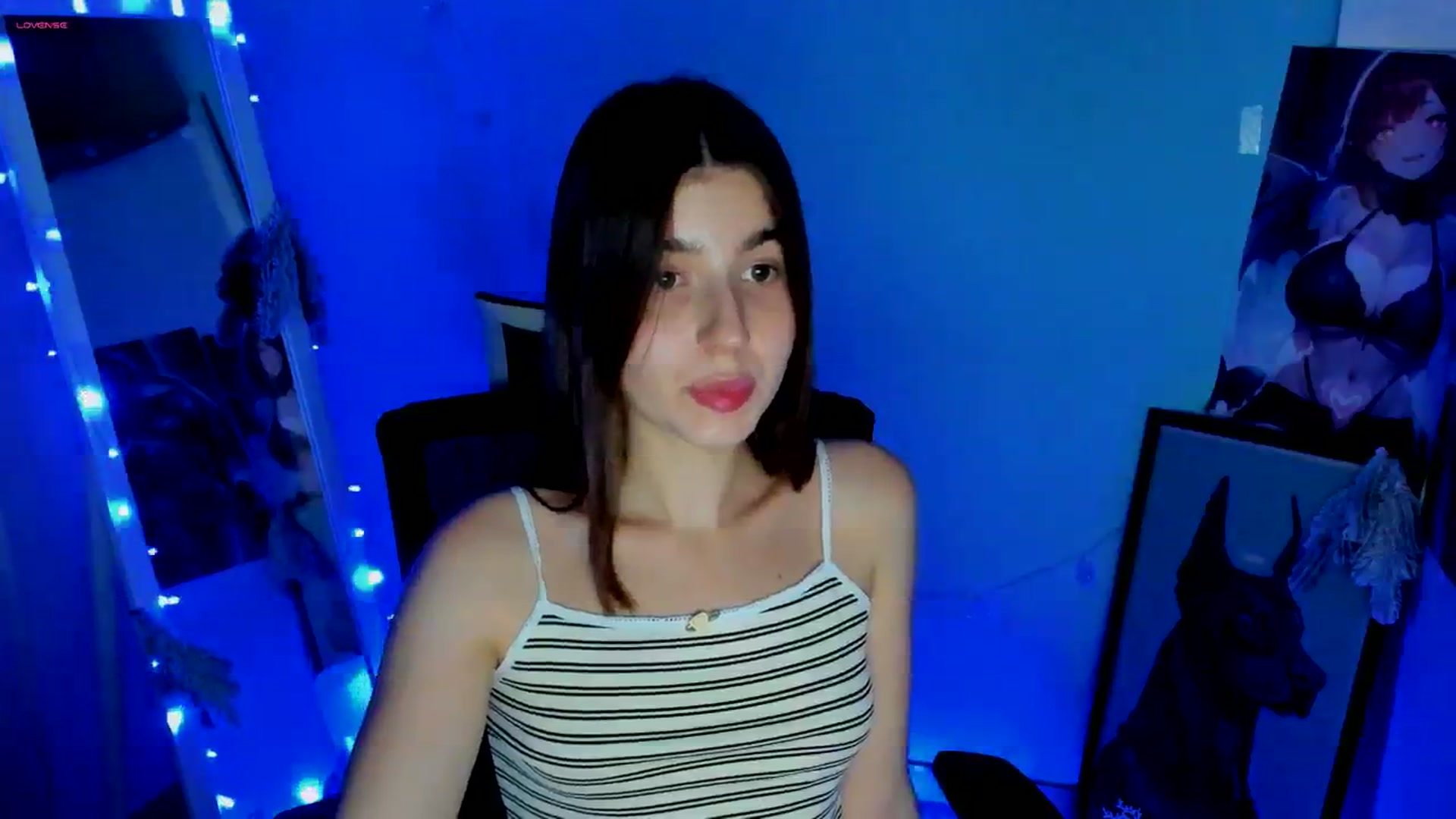Gallery image thumbnail from Emilia_cherry's myfreecams stream on, 12/30/2024, 16:06 image 5 of 20